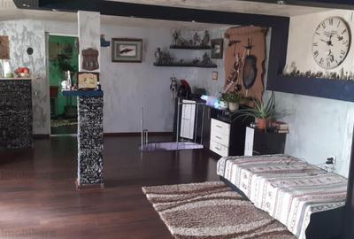 Casă cu 5 camere cu Teren 398 Mp în Brăilița - 3