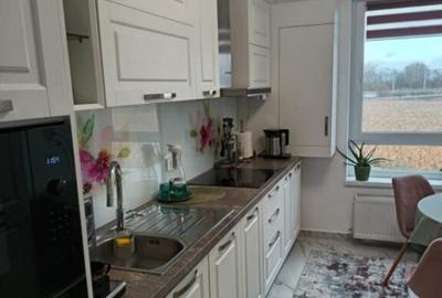 Apartament 3 camere zona Cristian - 1