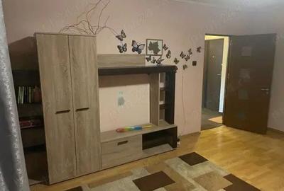 De vanzare Garsoniera Lujerului