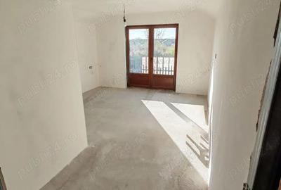 Casă cu 5 camere cu Teren 1644 Mp în Văcărești - 7