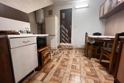 Apartament cu 2 camere, zona Sagului - 3