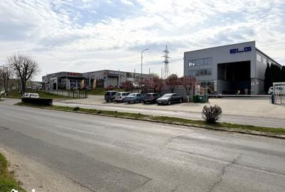 Spațiu comercial, de 648 mp, în Central - 11