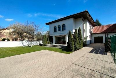 Duplex cu 7 camere în Iancu Nicolae