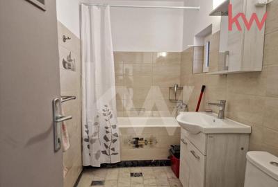 Central 3 camere cu vedere superba - 13