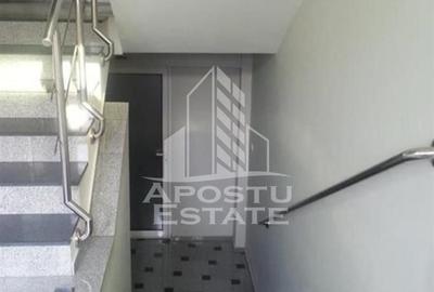 Spatiu comercial cu profil medical120 mp zona Micalaca - 4