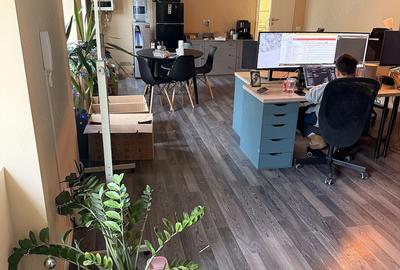 Spațiu comercial, de 120 mp, în P-ța Unirii - 5