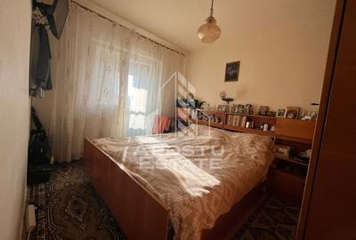 Apartament cu 3 camere, semidecomandat,etaj intemediar, zona Dambovita Apartament cu 3 camere, semidecomandat,etaj intemediar, zona Dambovita - 3