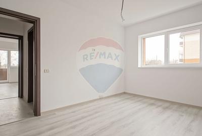 Apartament cu 2 camere decomandat în Sânpetru - 4