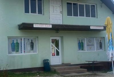 Casă cu Teren 600 Mp în Central - 1