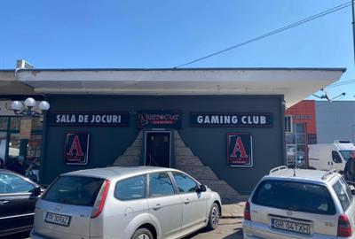 Spațiu comercial, de 90 mp, în Central - 2