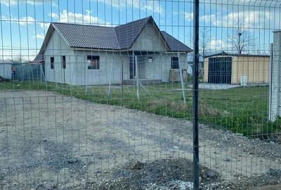 Vand casa in Cuza Voda - 3