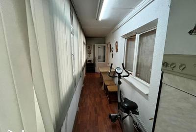 Apartament cu 3 camere decomandat în Cug - 2