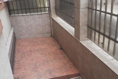 Casă individuală cu 8 camere cu Canalizare în Decebal - 7