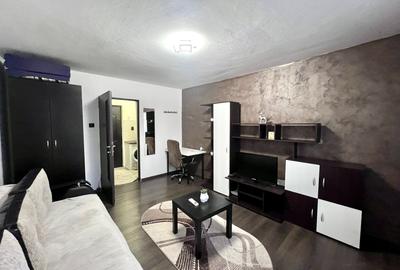 Garsonieră decomandată, mobilată în Buziașului