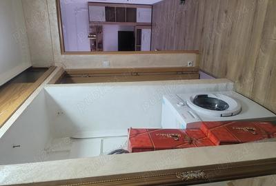 Vand apartament 3 camere Imum