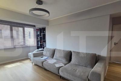 Apartament de vanzare, 3 camere, decomandat, 89 mp, zona Ram - 3