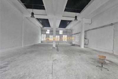 Spațiu comercial, de 200 mp, în B-dul București - 12