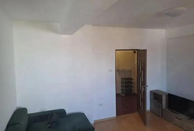 Garsonieră decomandată în Central - 5