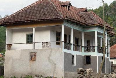 Casă cu 6 camere cu Teren 1000 Mp în Sărdănești - 9