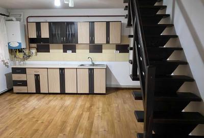 Apartament cu 3 camere decomandat în Central - 1
