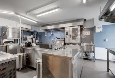 REC3001423 Oportunitate l spatiu complet echipat l ideal pentru concept gastrono - 11