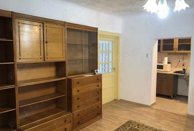 Casă cu 5 camere cu Teren 2900 Mp în Central - 3