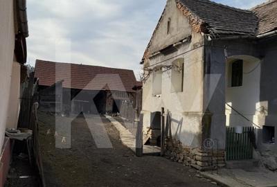 Casa cu potential deosebit in Vesud - ideala pentru un nou inceput la tara - 4
