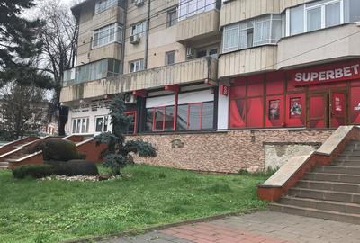 Spațiu comercial, de 70 mp, în Central - 2