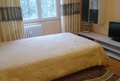 TITAN METROU Costin Georgian,bl.1986,reabilitat,et.3/8,Spatios,2 bai ,Liber - 11