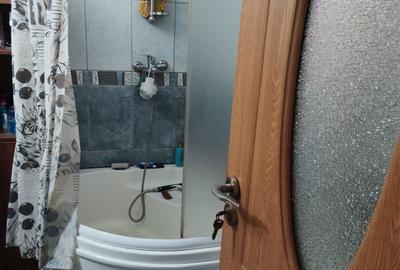 Apartament cu 3 camere decomandat în Exterior Vest - 6