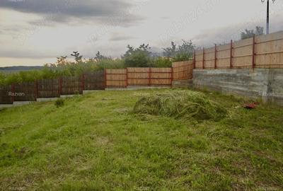 Casă cu 6 camere cu Teren 1510 Mp în Găgeni - 9