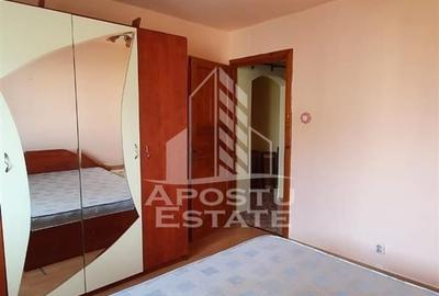 Apartament cu 3 camere, decomandat, etaj intermediar, Freidorf - 3