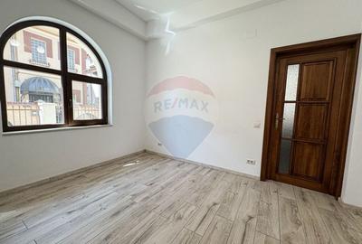 Spatiu de birouri de inchiriat | Unirii | Mitropoliei | Loc Parcare