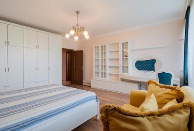 Statiunea Mamaia- Apartament 6 camere 517mp, mobilat-utilat complet Statiunea Mamaia- Apartament 6 camere 517mp, mobilat-utilat complet - 44