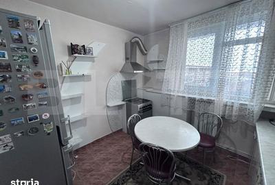 Apartament cu 3 camere semidecomandat în Central - 6