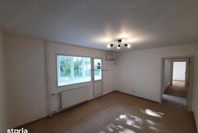 Apartament cu 3 camere semidecomandat în Berceni - 2