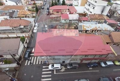 Apartament cu 3 camere decomandat, mobilat în Central - 14