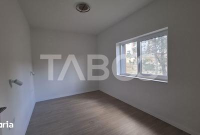 Apartament cu 2 camere decomandat în Cristian - 1