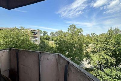 Apartament cu 4 camere semidecomandat în Micro 16 - 3