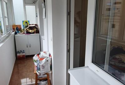 REPUBLICII- 3 cam, dec,2/4,renovat -105000 euro - 5