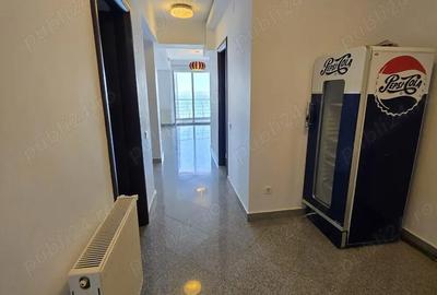 Apartament cu 3 camere decomandat în Mamaia - 8
