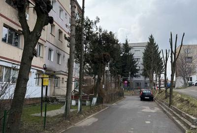 Apartament cu 2 camere semidecomandat în Fălticeni - 3