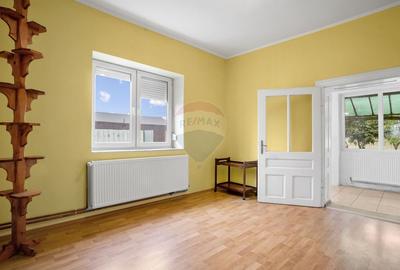 Casa si teren 2173 mp de vanzare in Tipar , la 12km de Chisineu Cris - 9