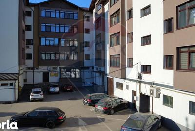 Apartament cu 3 camere semidecomandat în Ultracentral - 3