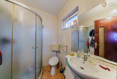 Casă individuală cu 5 camere cu Canalizare în Central - 6