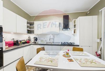 Casă individuală cu 5 camere cu Teren 300 Mp în Central - 6