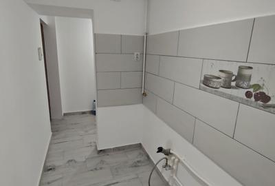 Apartament cu 2 camere nedecomandat în Micro 15 - 3