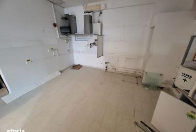 Spațiu comercial, de 60 mp, în Mănăștur - 2