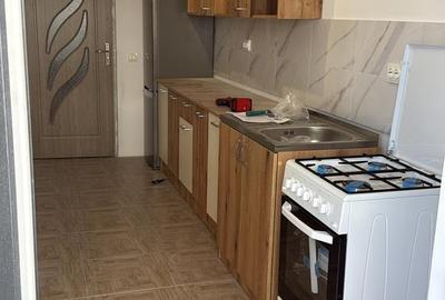 Apartament cu 2 camere semidecomandat, mobilat în Florești - 2