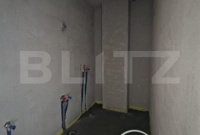 Apartament cu 4 camere semidecomandat în Semicentral - 6